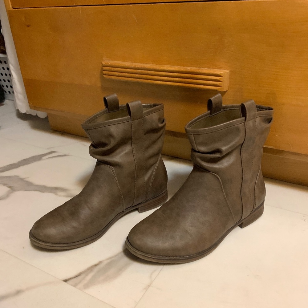 Brown boots